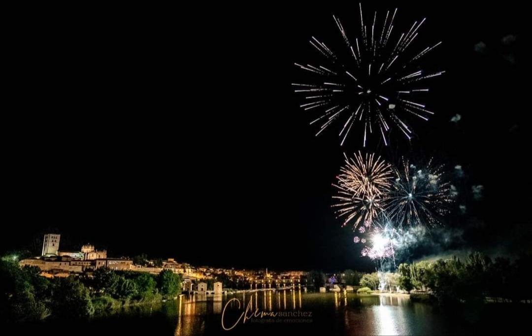 A Los Ojos Del Rio Duero Zamora Luaran gambar